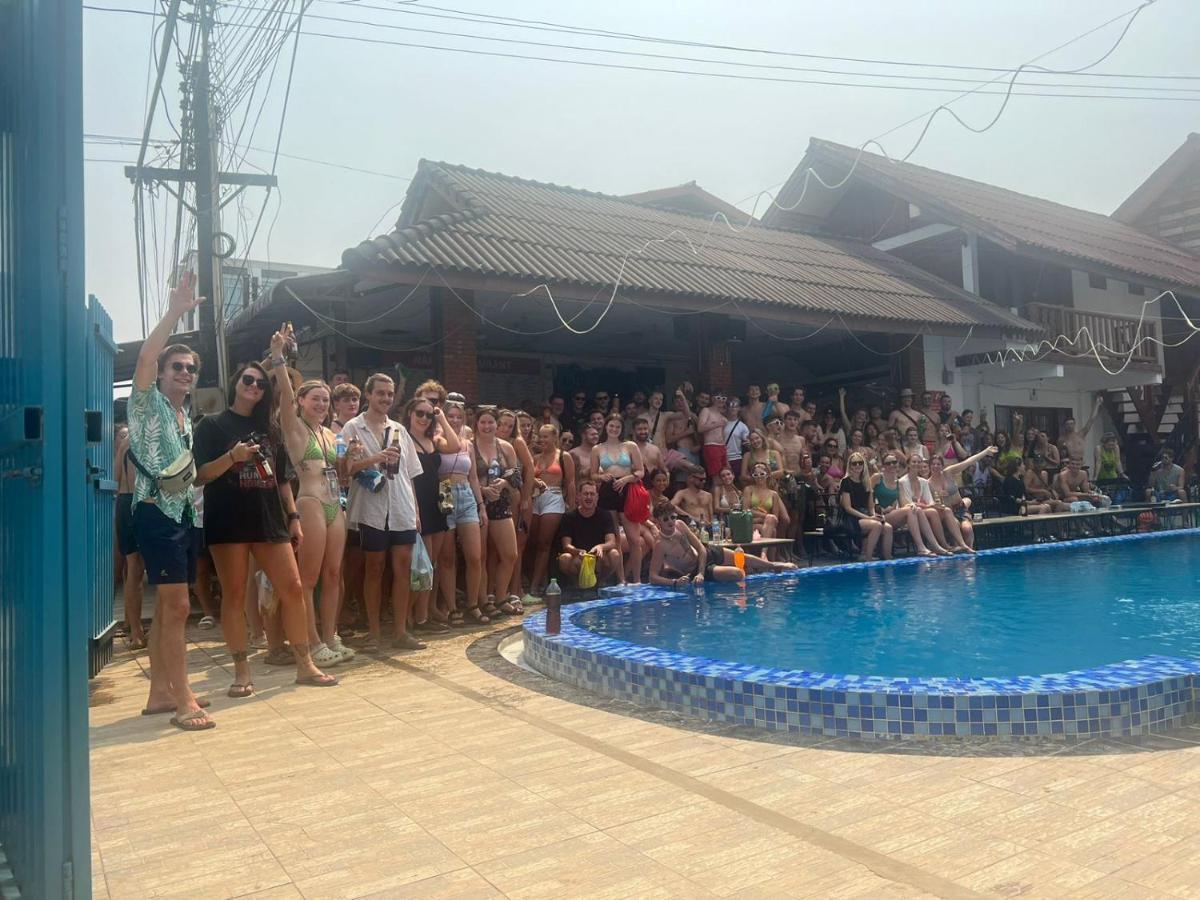 Nana Backpackers Hostel Vang Vieng Eksteriør bilde