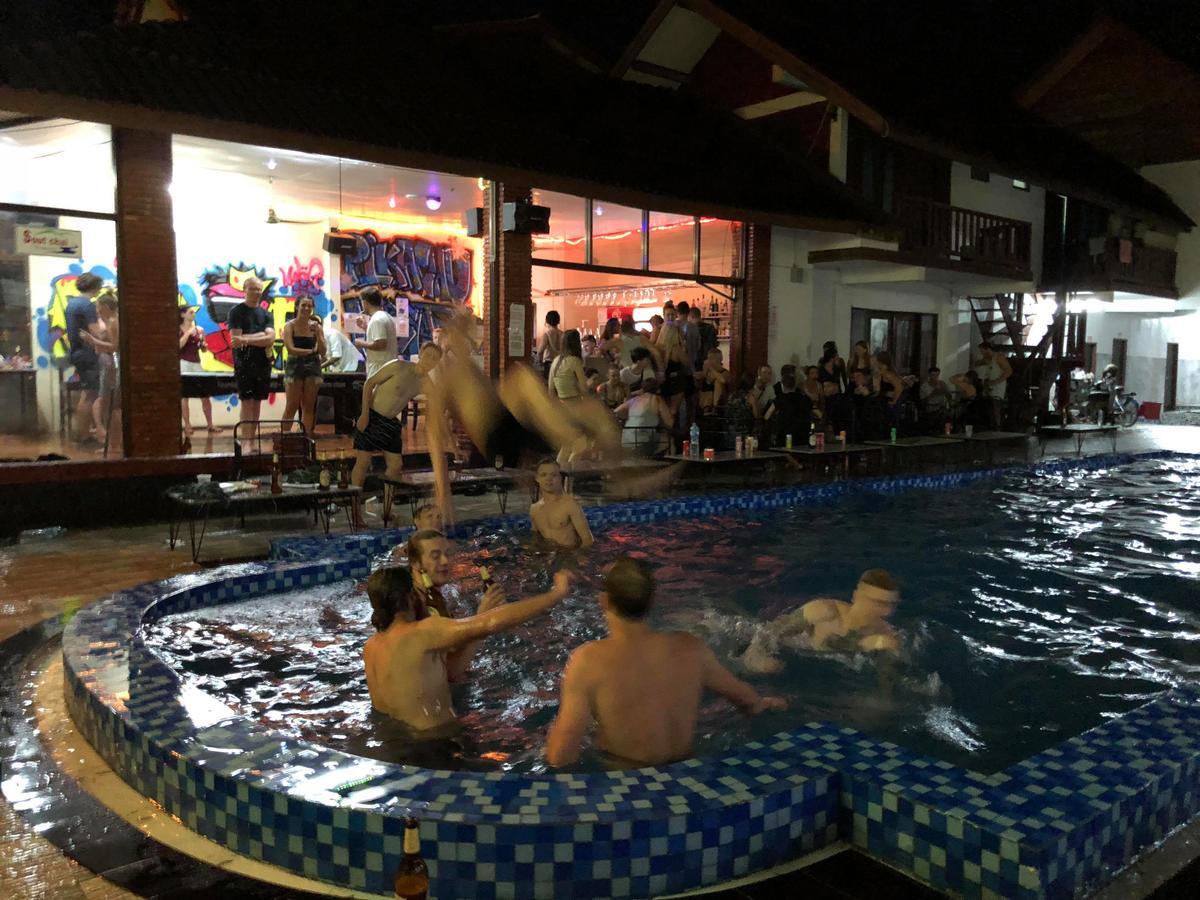 Nana Backpackers Hostel Vang Vieng Eksteriør bilde