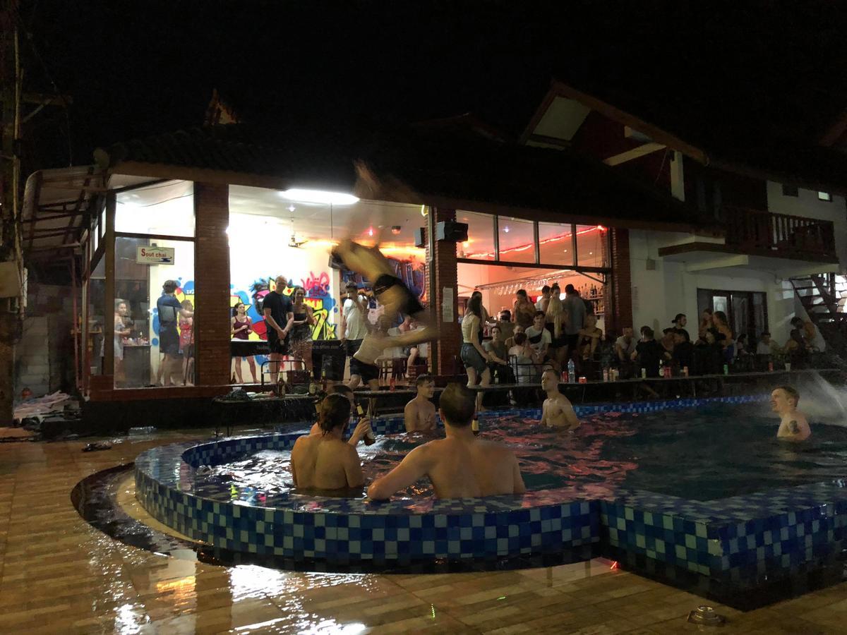 Nana Backpackers Hostel Vang Vieng Eksteriør bilde